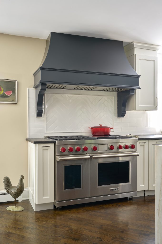 Franklin Lakes New Jersey Kitchen and Range Hood Renovations